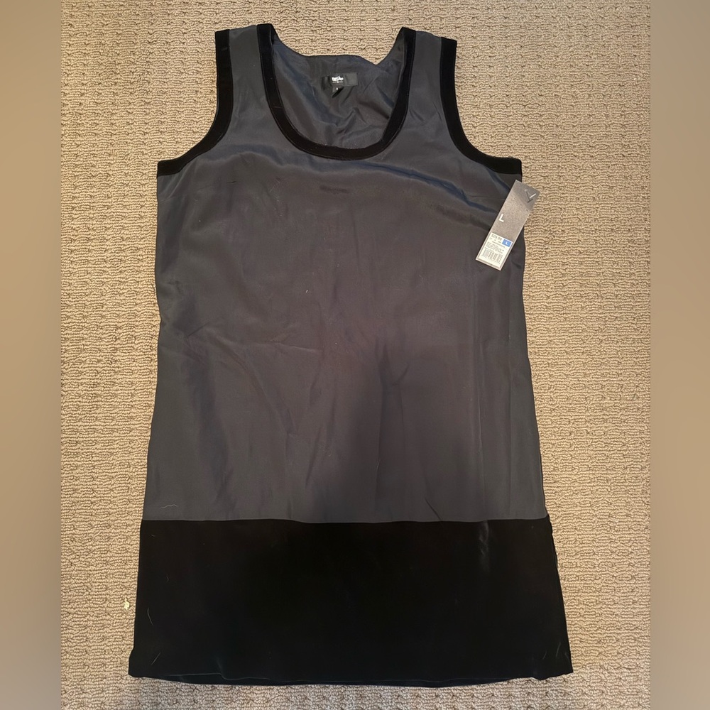 Black Sleeveless Dress